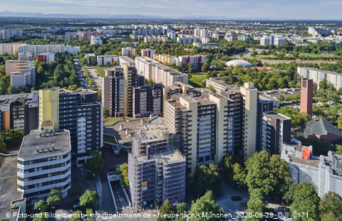 28.08.2020 - Marx-Zentrum, Studentenwohnheim, Wohnanlage Karl-Marx-Ring 52-62, KMR 53-57c Umgebung