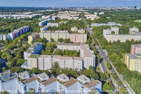 28.08.2020 - Marx-Zentrum, Studentenwohnheim, Wohnanlage Karl-Marx-Ring 52-62, KMR 53-57c Umgebung
