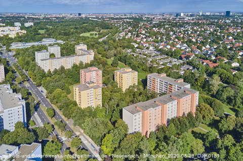 28.08.2020 - Marx-Zentrum, Studentenwohnheim, Wohnanlage Karl-Marx-Ring 52-62, KMR 53-57c Umgebung