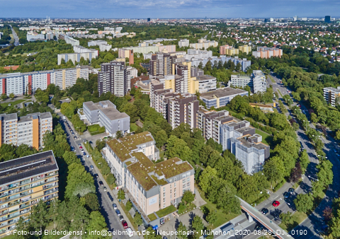 28.08.2020 - Marx-Zentrum, Studentenwohnheim, Wohnanlage Karl-Marx-Ring 52-62, KMR 53-57c Umgebung