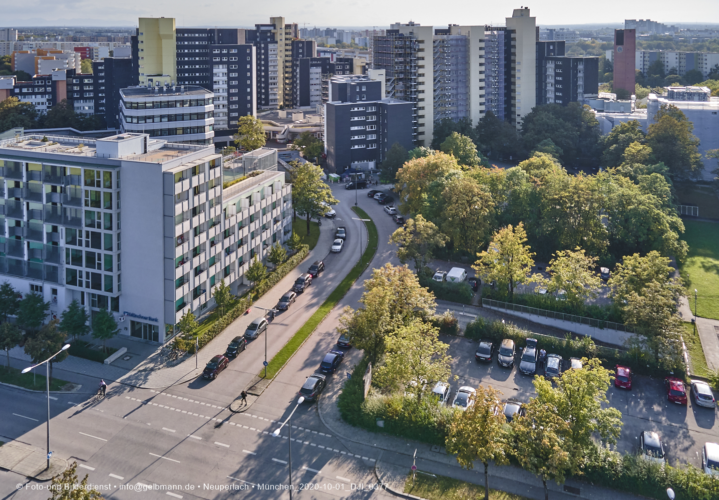 01.01.2020 - Marx-Zentrum und Karl-Marx-Ring 52-62 und Studentenwohnheim in Neuperlach