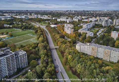 08.10.2020 - Marx-Zentrum und Karl-Marx-Ring 52-62 und Studentenwohnheim in Neuperlach