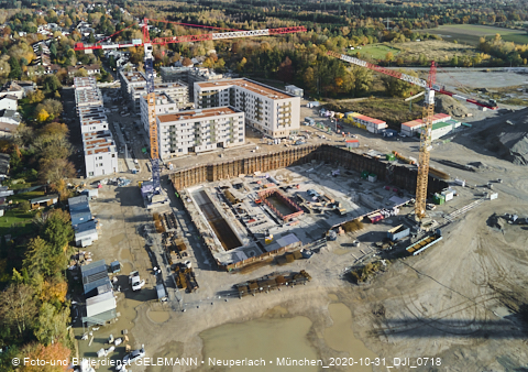 31.10.2020 - DEMOS-Baustelle und BayernHeim-Baustelle Alexiqauartier in Neuperlach