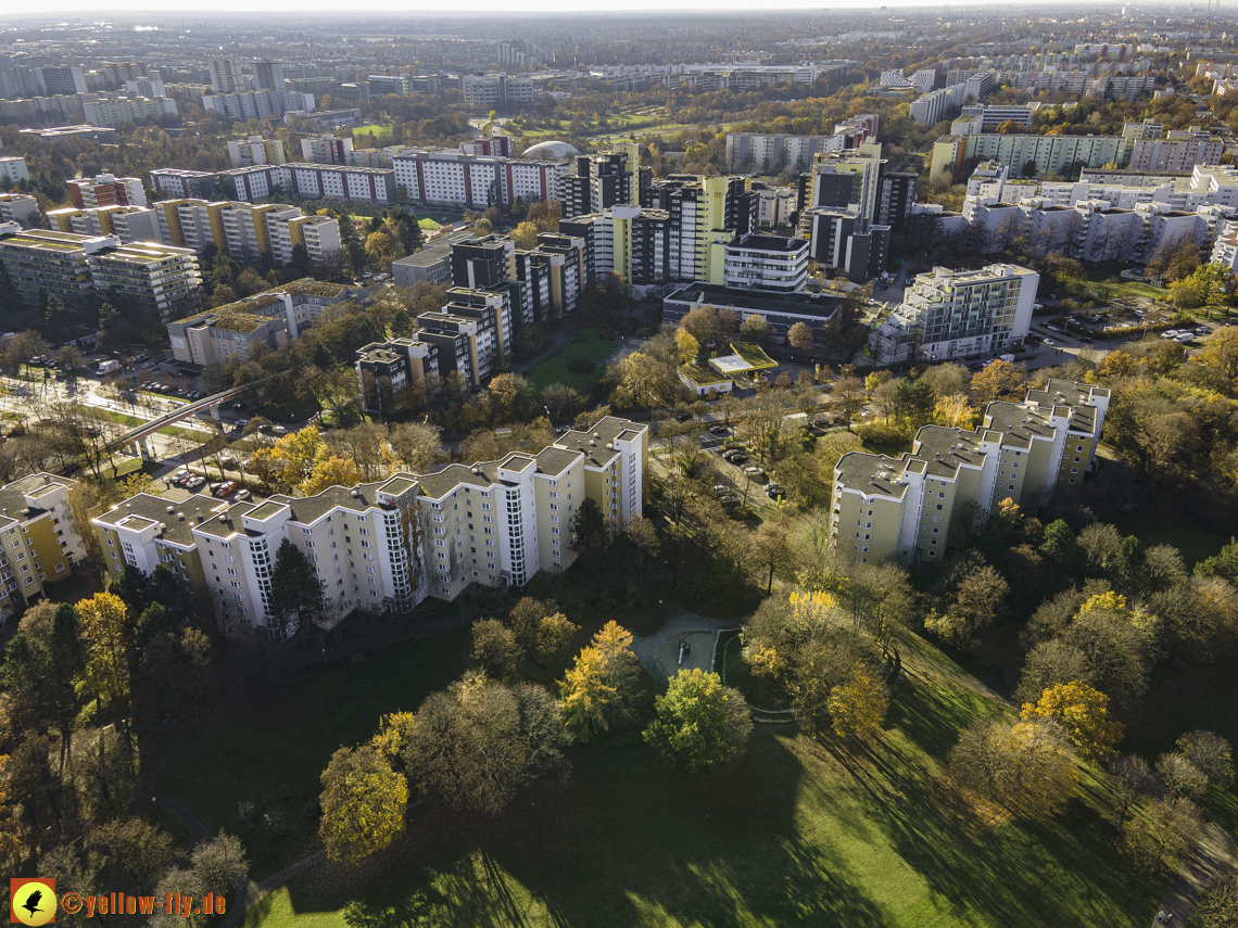 07.11.2020 - Fassadensanierung im Marx-Zentrum und am Karl-Marx-Ring in Neuperlach