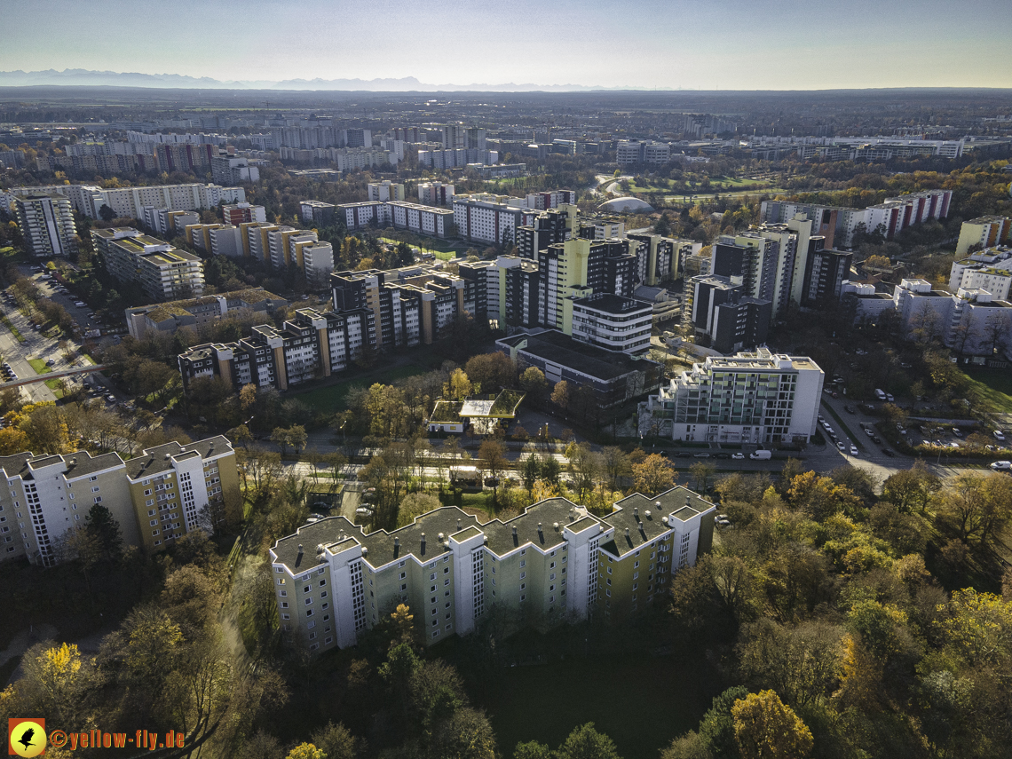 07.11.2020 - Fassadensanierung im Marx-Zentrum und am Karl-Marx-Ring in Neuperlach
