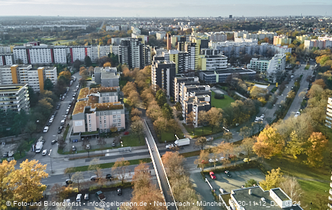12.11.2020 - Marx-Zentrum und Karl-Marx-Ring 52-62 und Studentenwohnheim in Neuperlach