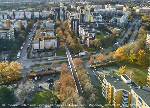 12.11.2020 - Marx-Zentrum und Karl-Marx-Ring 52-62 und Studentenwohnheim in Neuperlach