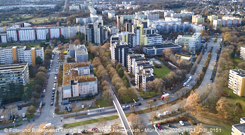 21.11.2020 - Marx-Zentrum und Karl-Marx-Ring 52-62 und Studentenwohnheim in Neuperlach
