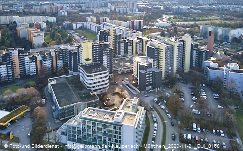 21.11.2020 - Marx-Zentrum und Karl-Marx-Ring 52-62 und Studentenwohnheim in Neuperlach