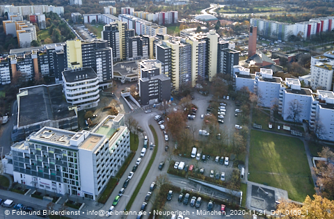 21.11.2020 - Marx-Zentrum und Karl-Marx-Ring 52-62 und Studentenwohnheim in Neuperlach