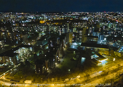 23.12.2020 - Marx-Zentrum und Karl-Marx-Ring 52-62 und Studentenwohnheim in Neuperlach