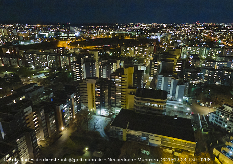 23.12.2020 - Marx-Zentrum und Karl-Marx-Ring 52-62 und Studentenwohnheim in Neuperlach