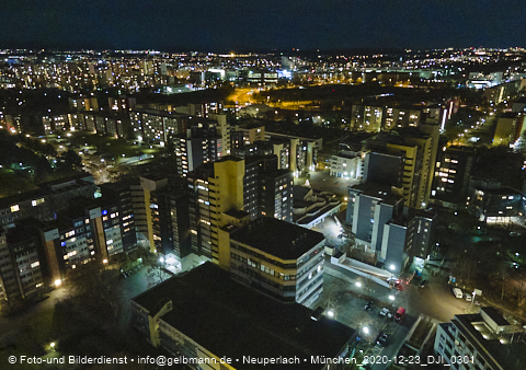 23.12.2020 - Marx-Zentrum und Karl-Marx-Ring 52-62 und Studentenwohnheim in Neuperlach