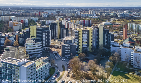 04.02.2021 - Marx-Zentrum und Karl-Marx-Ring 52-62 und Studentenwohnheim in Neuperlach