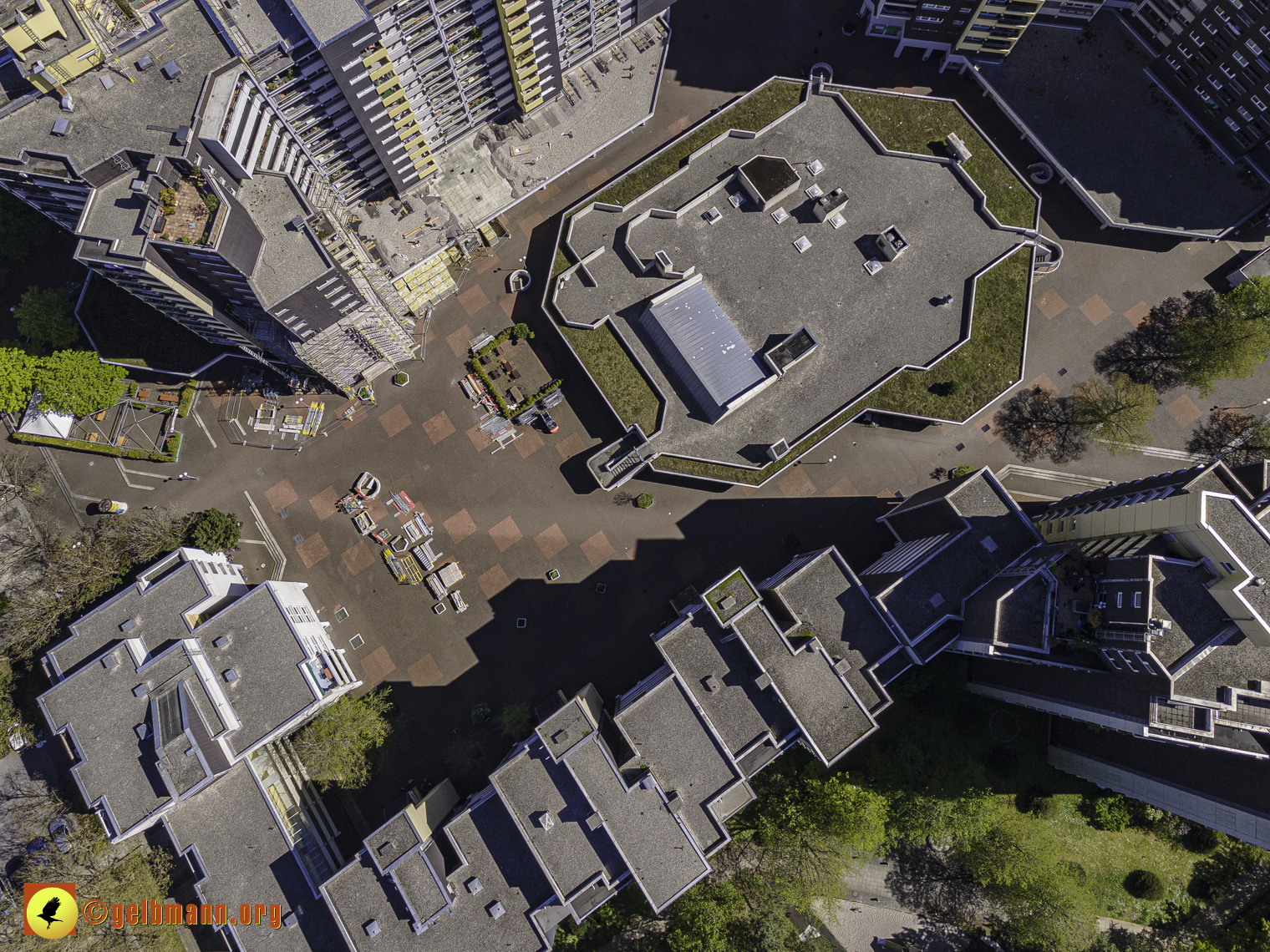 09.05.2021 - Neuperlach Zentrum und Umgebung