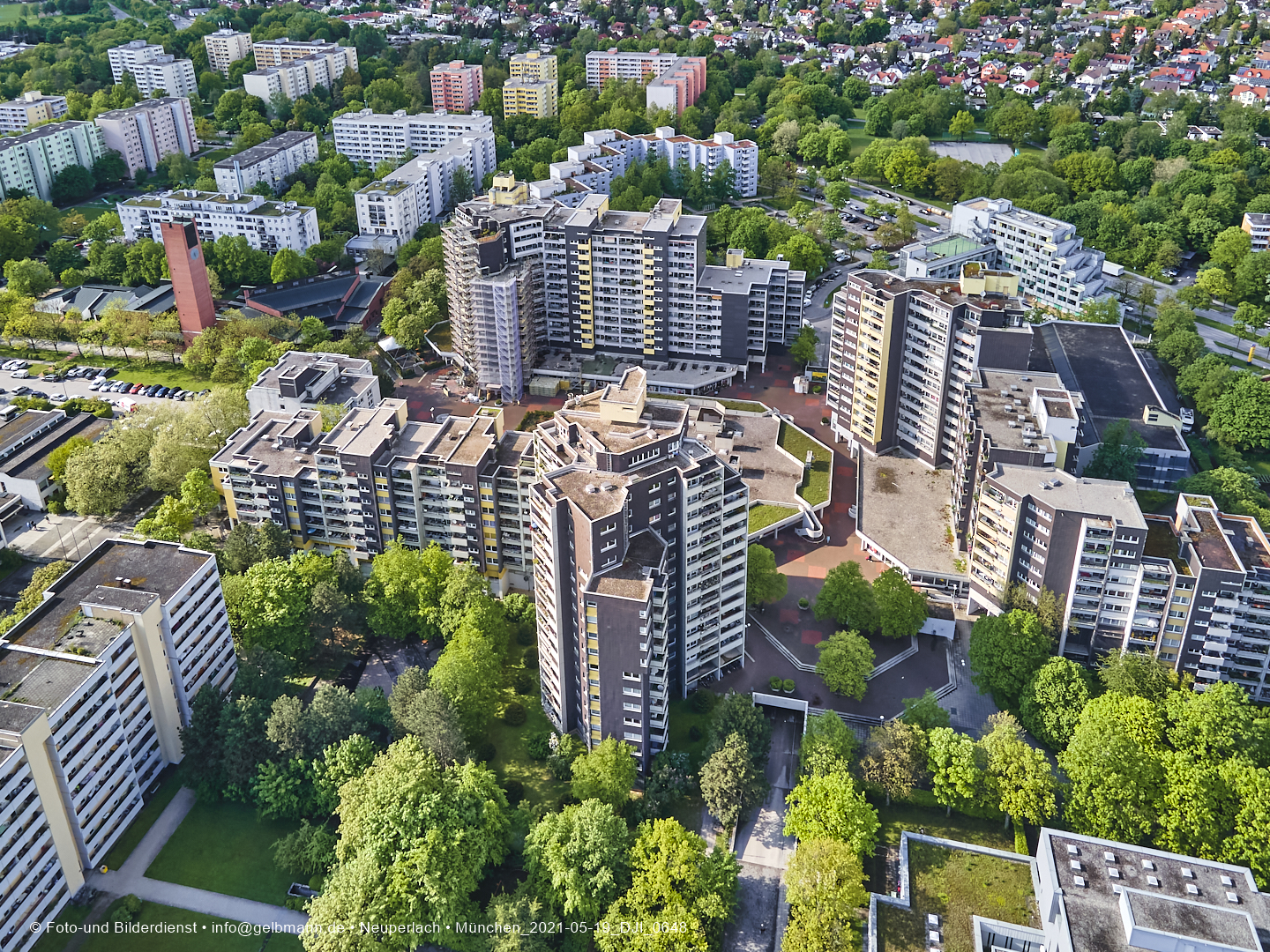 19.05.2021 - Großsanierung im Marx-Zentrum und kleine Sanierung am Karl-Marx-Ring 52-62