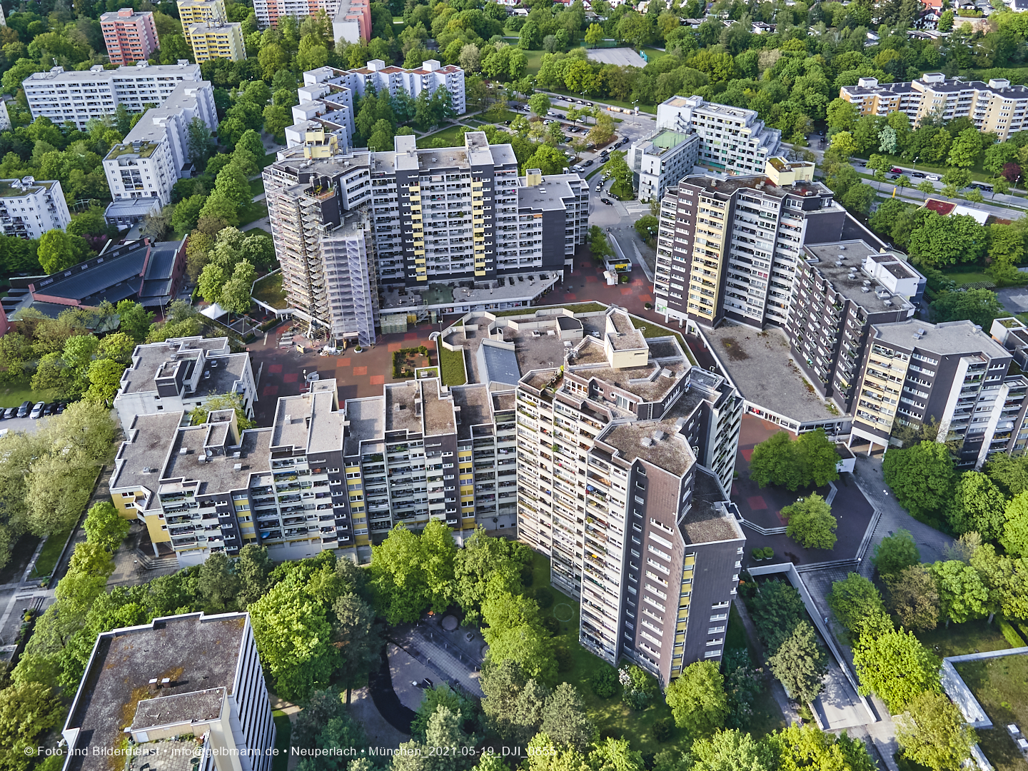 19.05.2021 - Großsanierung im Marx-Zentrum und kleine Sanierung am Karl-Marx-Ring 52-62