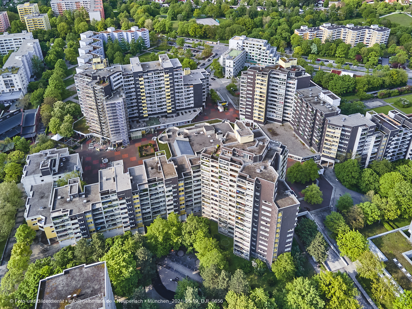 19.05.2021 - Großsanierung im Marx-Zentrum und kleine Sanierung am Karl-Marx-Ring 52-62