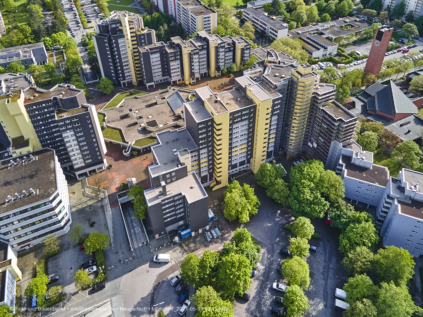 19.05.2021 - Großsanierung im Marx-Zentrum und kleine Sanierung am Karl-Marx-Ring 52-62