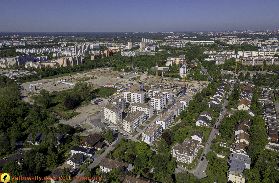 21.05.2021 - Baustelle Alexisquartier udn PAndion Verde in Neuperlach