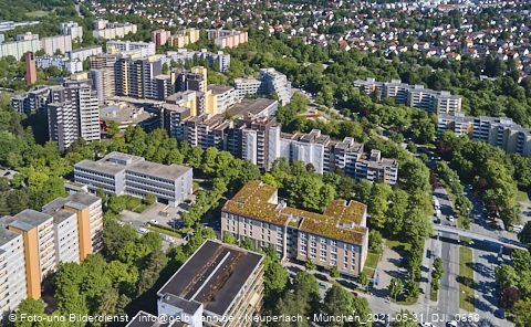 31.05.2021 - Marx-Zentrum und Karl-Marx-Ring 52-62 und Studentenwohnheim in Neuperlach