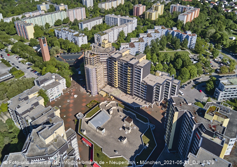 31.05.2021 - Marx-Zentrum und Karl-Marx-Ring 52-62 und Studentenwohnheim in Neuperlach