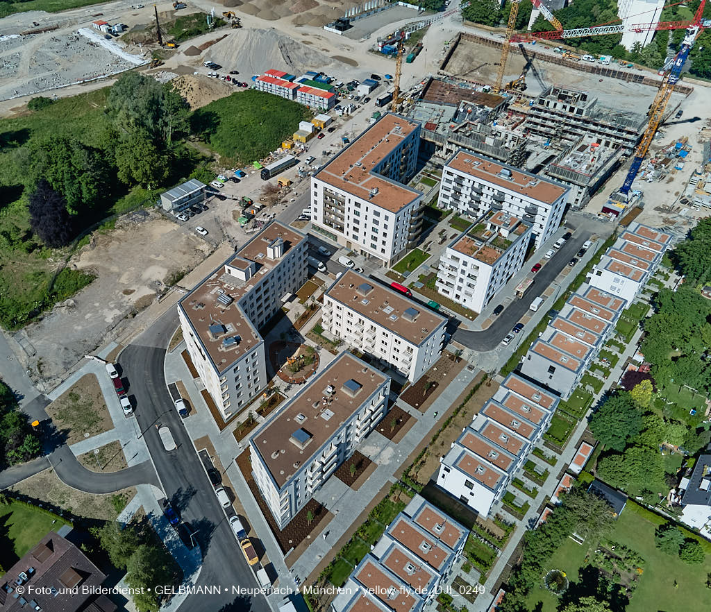 15.06.2021 - Alexisquartier und Pandionverde in Neuperlach