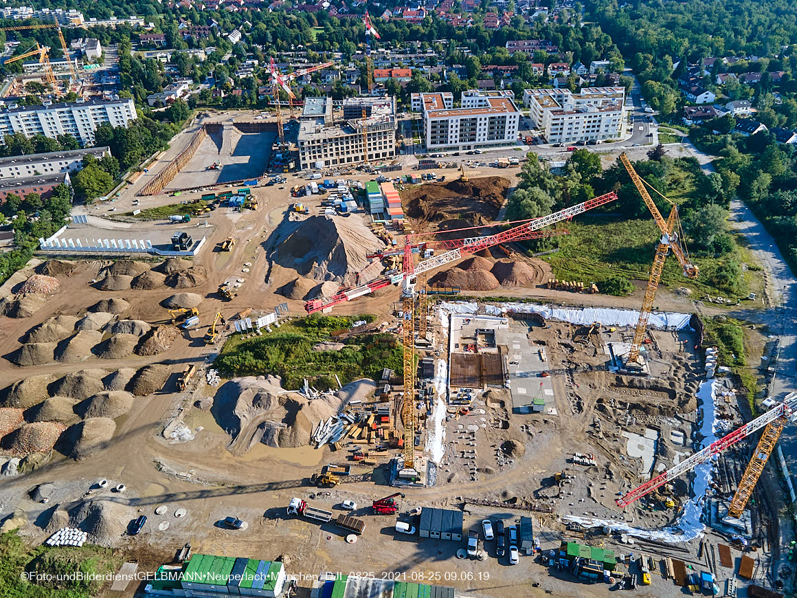25.08.2020 - Luftaufnahmen vom Alexisquartier in Neuperlach in nördlicher Richtung