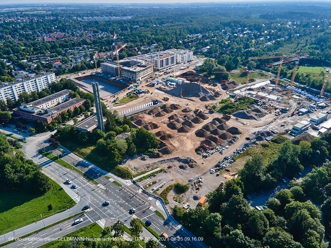 25.08.2020 - Luftaufnahmen vom Alexisquartier in Neuperlach in nördlicher Richtung