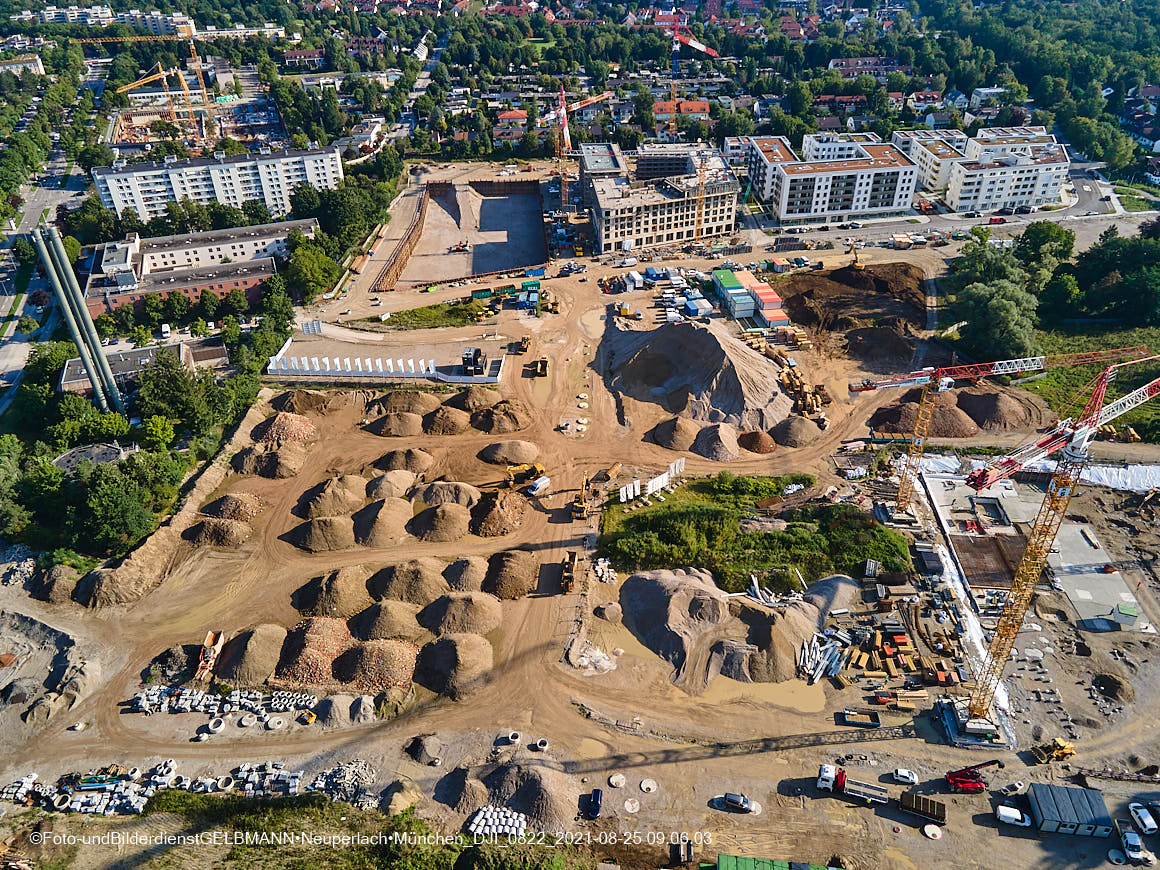 25.08.2020 - Luftaufnahmen von der Baustelle PandionVerde in Neuperlach