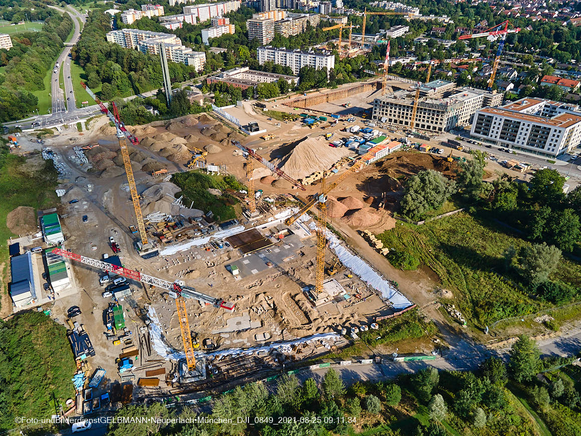 25.08.2020 - Luftaufnahmen von der Baustelle PandionVerde in Neuperlach