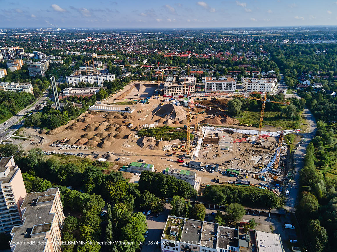 25.08.2020 - Luftaufnahmen von der Baustelle PandionVerde in Neuperlach