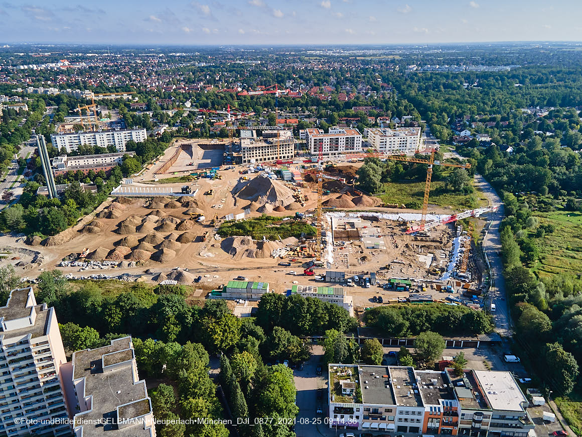 25.08.2020 - Luftaufnahmen von der Baustelle PandionVerde in Neuperlach
