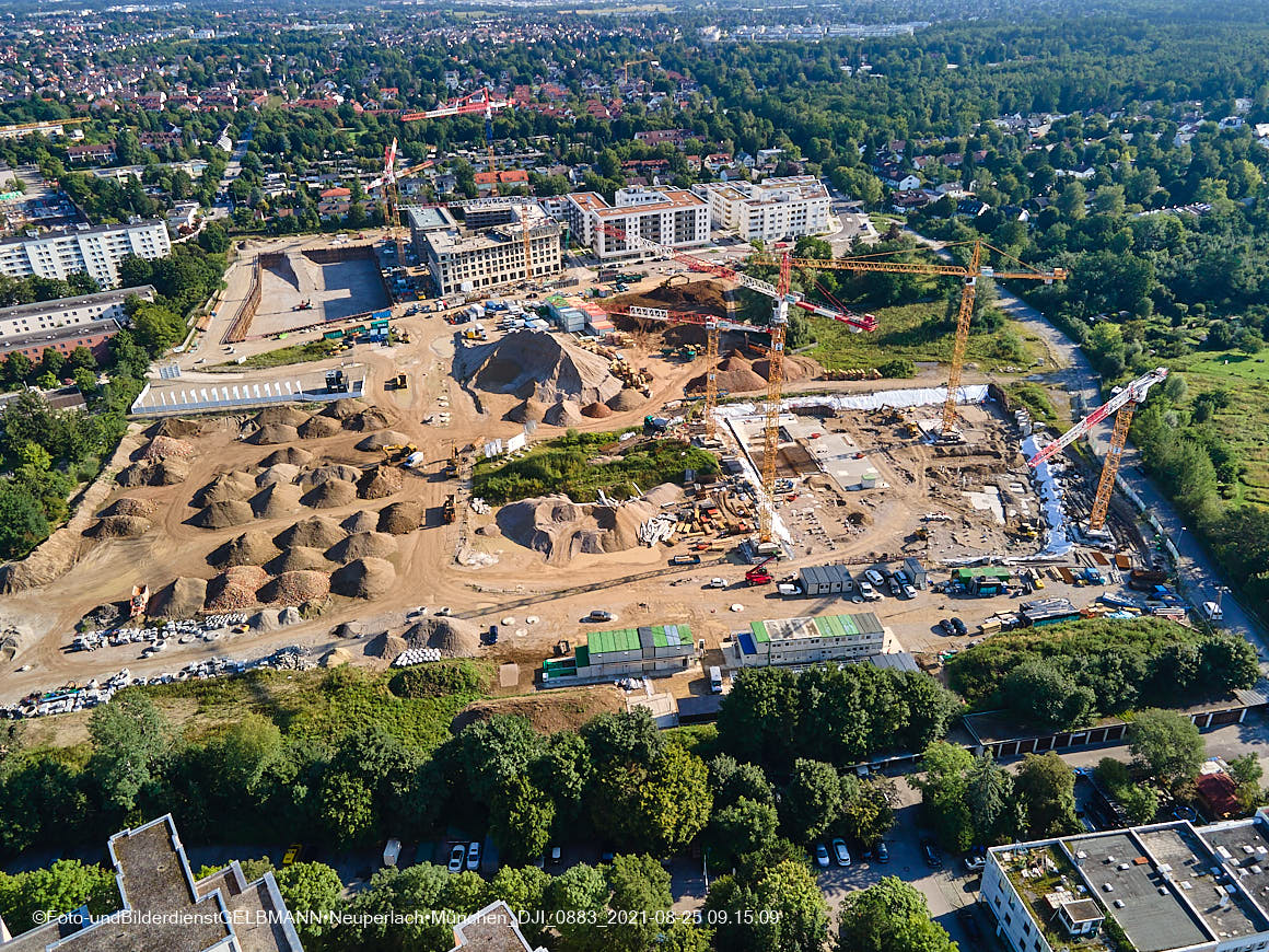 25.08.2020 - Luftaufnahmen von der Baustelle PandionVerde in Neuperlach