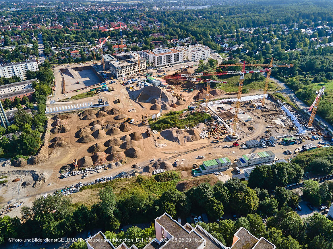 25.08.2020 - Luftaufnahmen von der Baustelle PandionVerde in Neuperlach