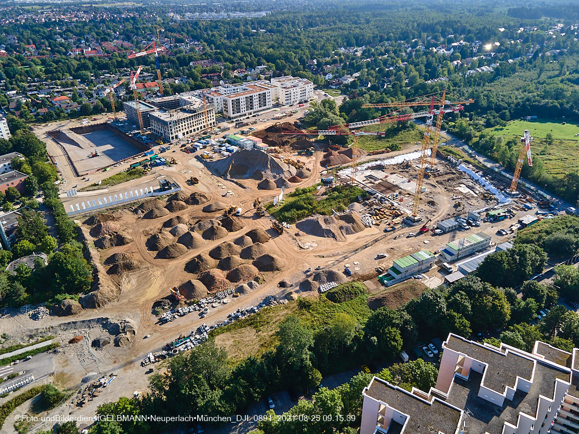 25.08.2020 - Luftaufnahmen von der Baustelle PandionVerde in Neuperlach