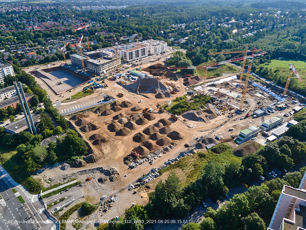 25.08.2020 - Luftaufnahmen von der Baustelle PandionVerde in Neuperlach