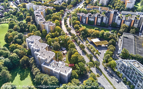 30.09.2021 - Marx-Zentrum, Studentenwohnheim und Wohnanlage Karl-Marx-Ring 52-62 und KMR 53-57c