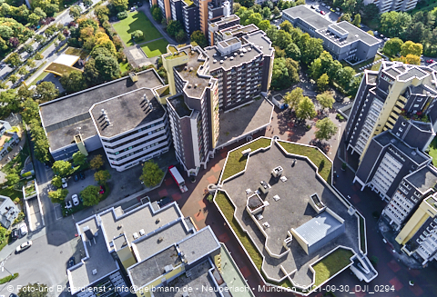 30.09.2021 - Marx-Zentrum, Studentenwohnheim und Wohnanlage Karl-Marx-Ring 52-62 und KMR 53-57c