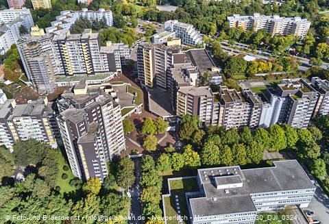 30.09.2021 - Marx-Zentrum, Studentenwohnheim und Wohnanlage Karl-Marx-Ring 52-62 und KMR 53-57c