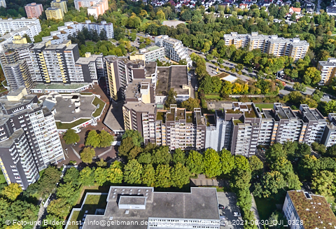 30.09.2021 - Marx-Zentrum, Studentenwohnheim und Wohnanlage Karl-Marx-Ring 52-62 und KMR 53-57c