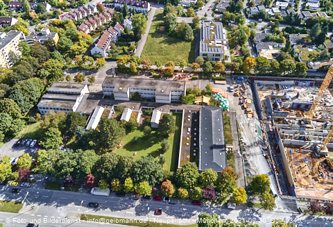30.09.2021 - Marx-Zentrum, Studentenwohnheim und Wohnanlage Karl-Marx-Ring 52-62 und KMR 53-57c