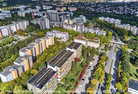 30.09.2021 - Marx-Zentrum, Studentenwohnheim und Wohnanlage Karl-Marx-Ring 52-62 und KMR 53-57c