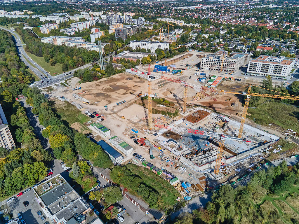 01.10.2021 - Baustelle Pandionverde und Alexisquartier in Neuperlach