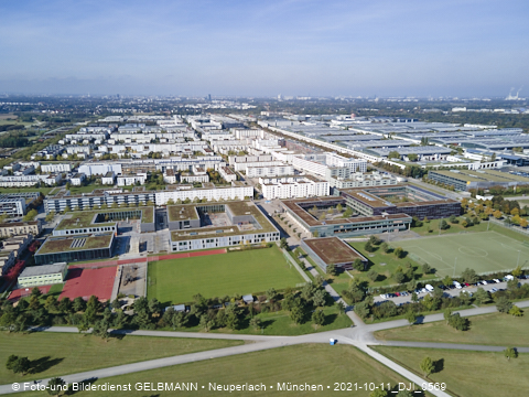 11.10.2021 - Gronsdorf mit Kieswerk undRiemer See