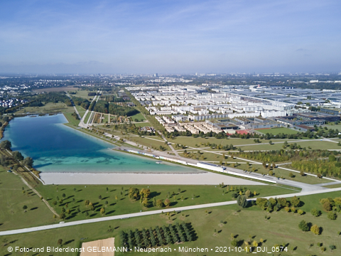 11.10.2021 - Gronsdorf mit Kieswerk undRiemer See