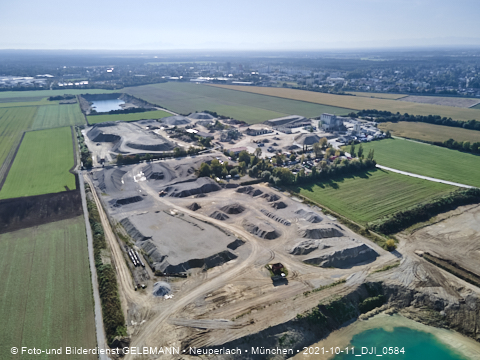 11.10.2021 - Gronsdorf mit Kieswerk undRiemer See