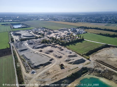 11.10.2021 - Gronsdorf mit Kieswerk undRiemer See