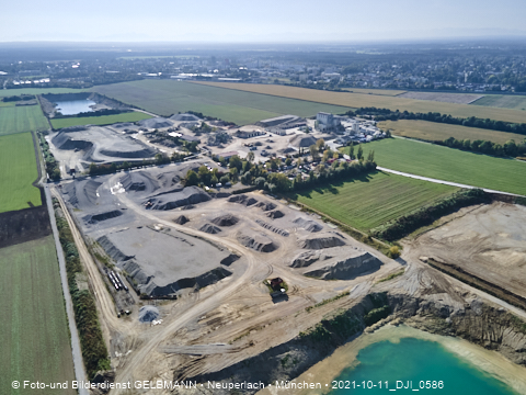 11.10.2021 - Gronsdorf mit Kieswerk undRiemer See