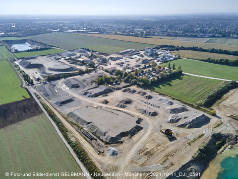 11.10.2021 - Gronsdorf mit Kieswerk undRiemer See